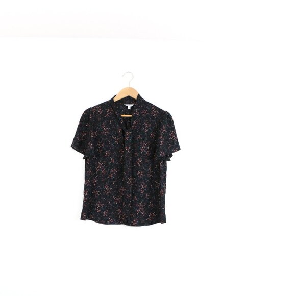 *Reitmans Black Floral Blouse - Picture 2 of 7